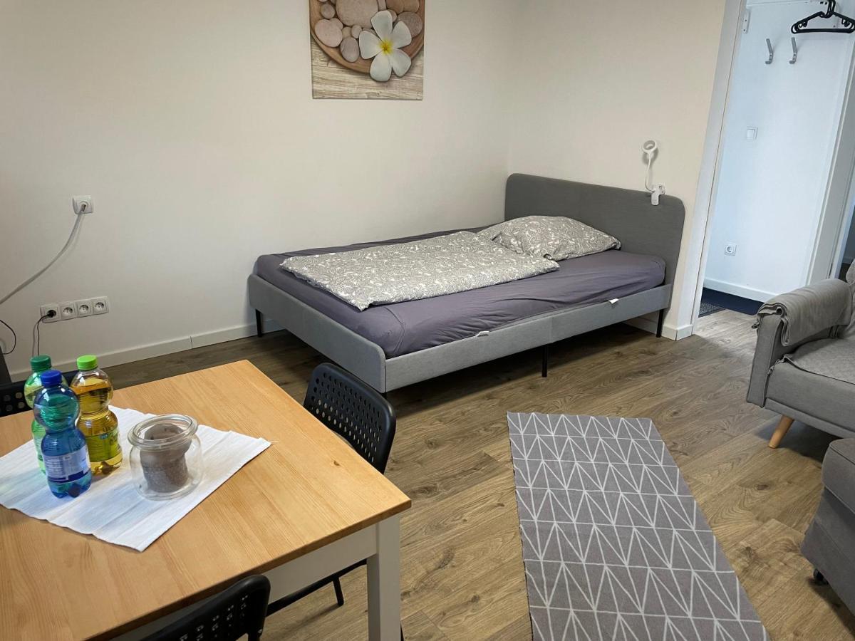 Gemuetliche 1-Zimmer Wohnung Mit Eigenem Eingang 韦塞林 外观 照片
